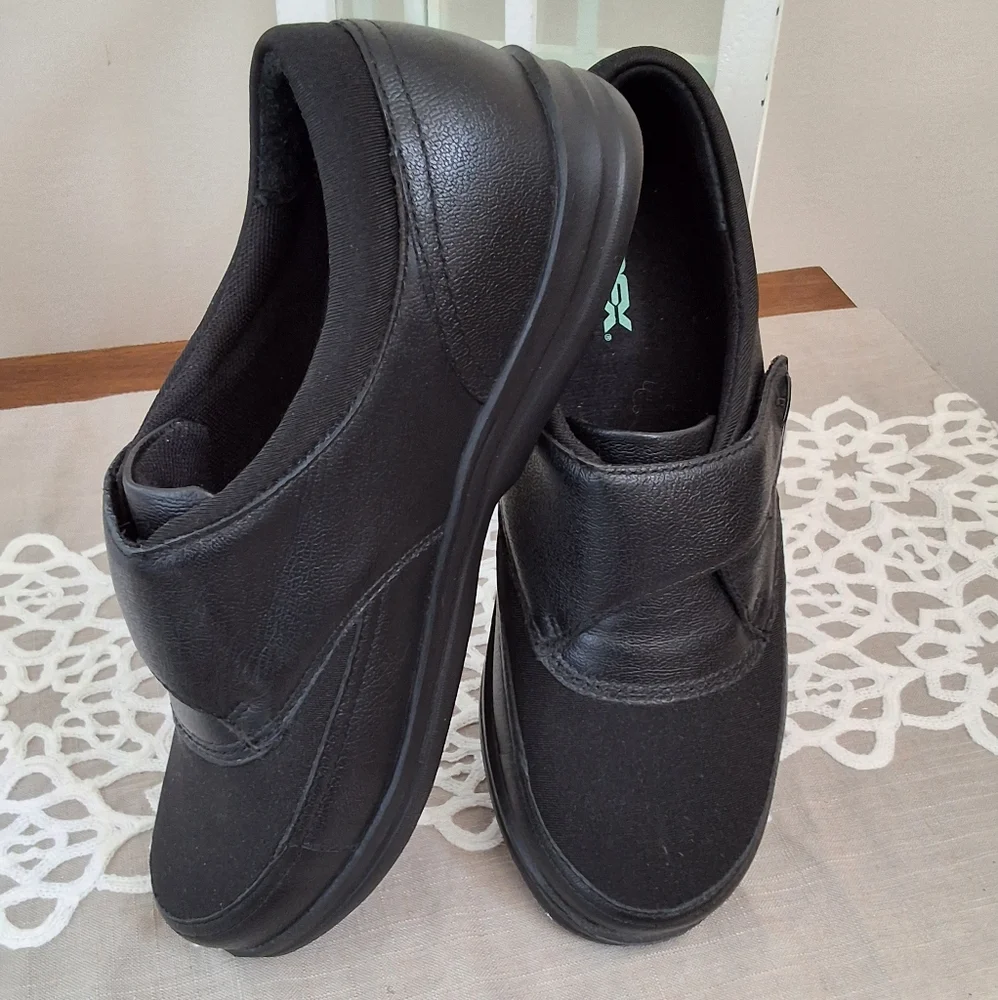 APEX, NWT, 8 XWide, Woman's Black Dress Shoes - Picture 8 of 8